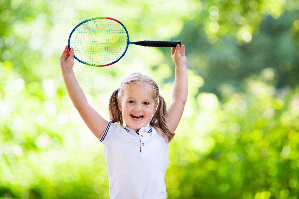 Kid at tennis event